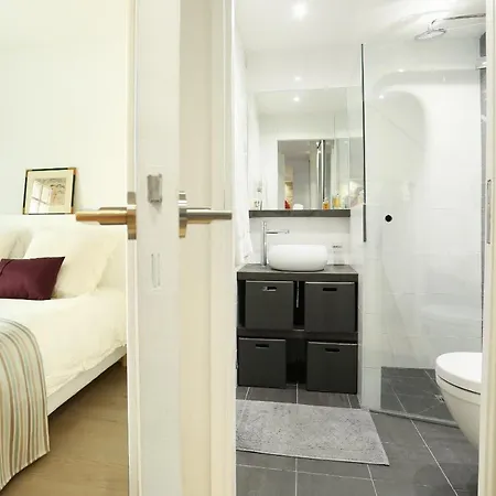 Apartment Champs Elysees By Studio Prestige Parigi Esterno foto