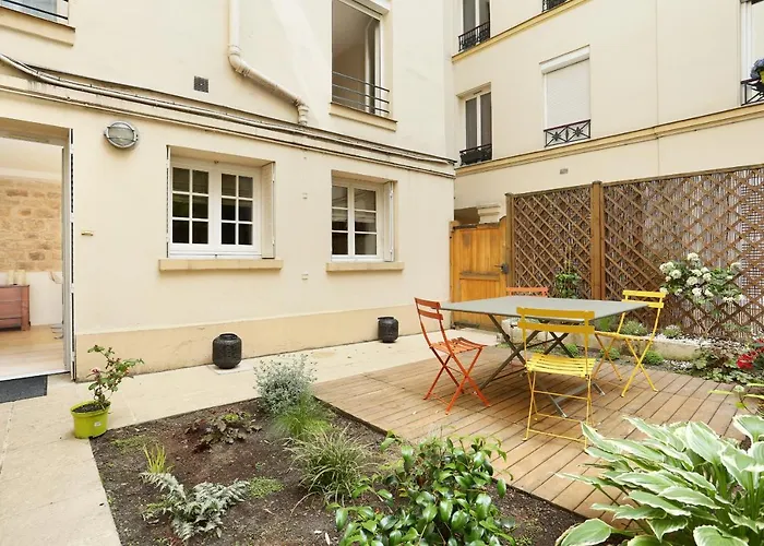 Apartment Champs Elysees By Studio Prestige